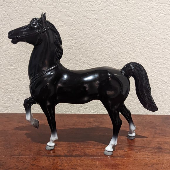 Breyer Glossy Black Fury Prancer Vintage model horse - Picture 2 of 15